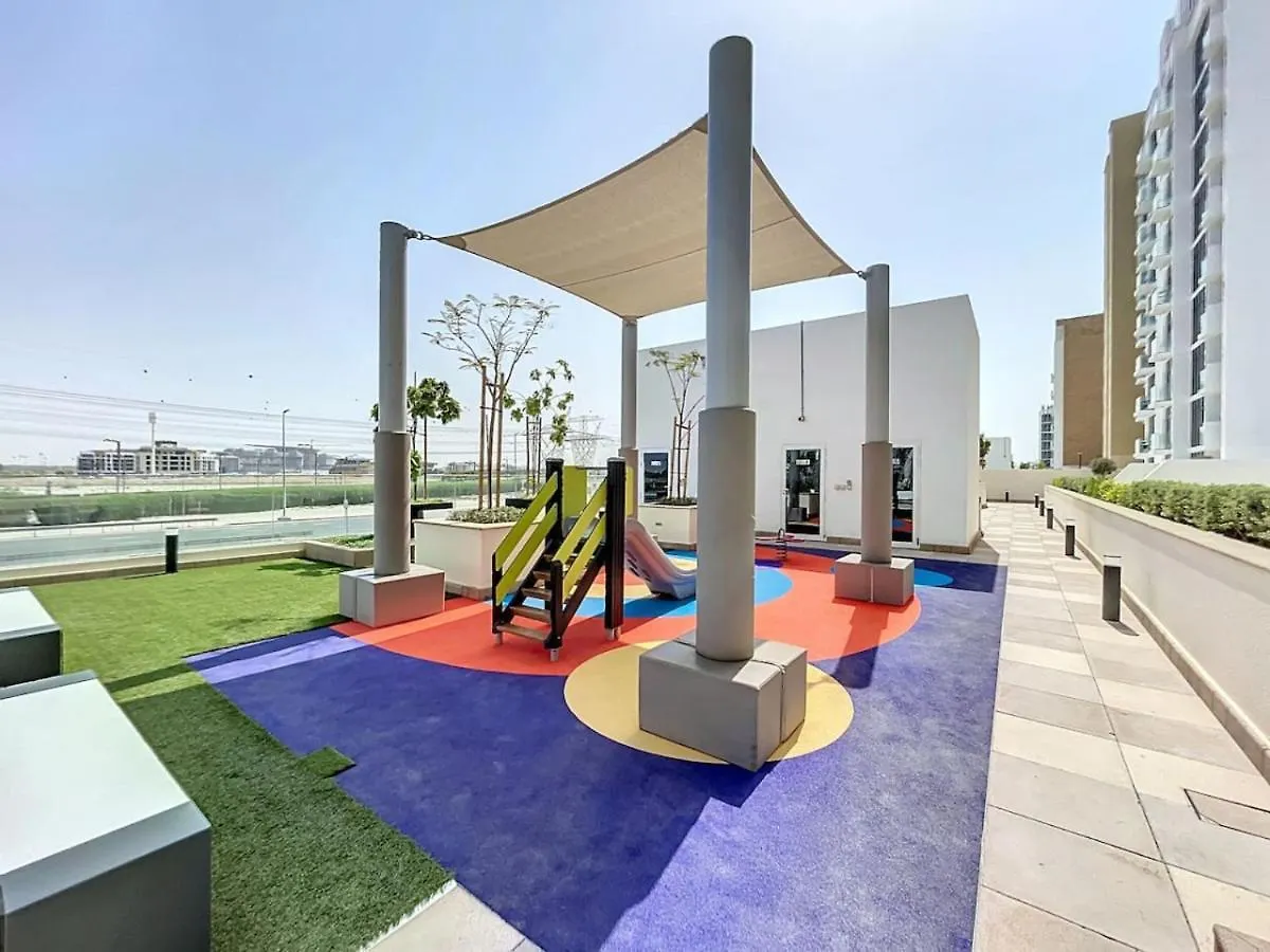 Azizi Riviera 30 - Bright Studio Apartment Dubai